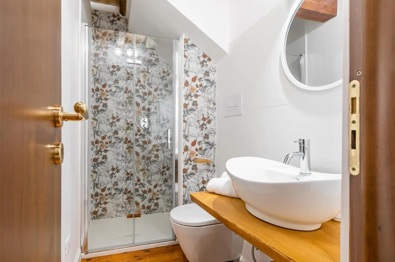 Apartment Vucciria Central Flat With Small Terrace Palermo